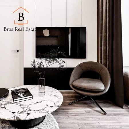 Tirane, jepet me qera apartament 1+1+BLK 70 m² 700 Euro (Rruga Kavajes Square 21)