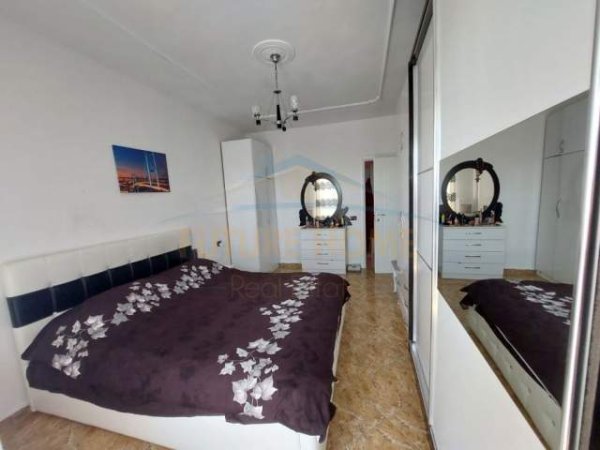 Durres, shitet apartament 2+1 95 m² 95.000 Euro (Prane Kazazit, Durres)