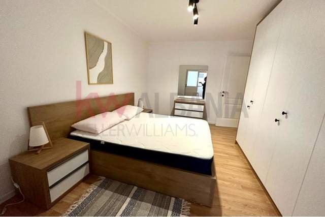 Tirane, jepet me qera apartament 2+1 Kati 5, 60 m² 800 Euro (Liceu Artistik)