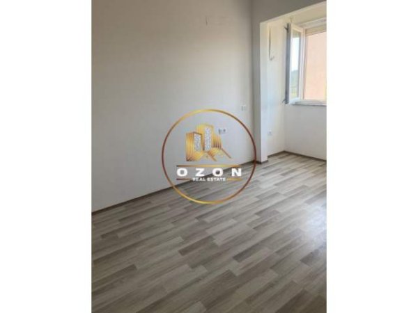 Tirane, jepet me qera apartament 1+1+A+BLK Kati 5, 67 m² 350 Euro (ASTIR)