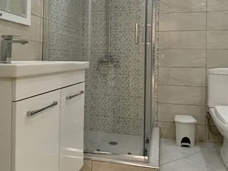 Tirane, jepet me qera apartament 2+1 Kati 5, 82 m² 650 € 