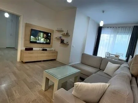 Tirane, jepet me qera apartament 2+1 Kati 5, 82 m² 650 € 