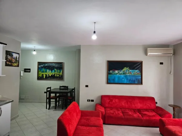 Tirane, jepet me qera apartament 2+1 Kati 4, 84 m² 400 €