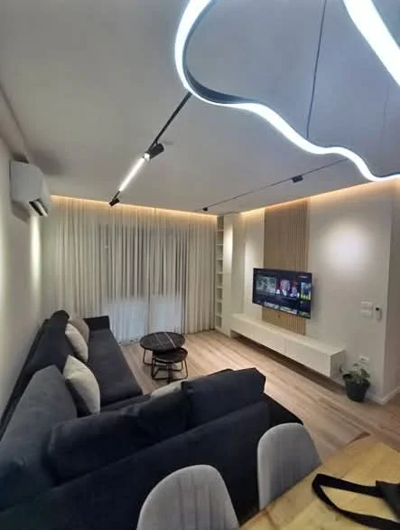 Tirane, shitet nga Pronari, pa-komision apartament 2+1+Aneks+Ballkon Kati 4, 104 m² 250.000 € (rruga xhanfize keko)
