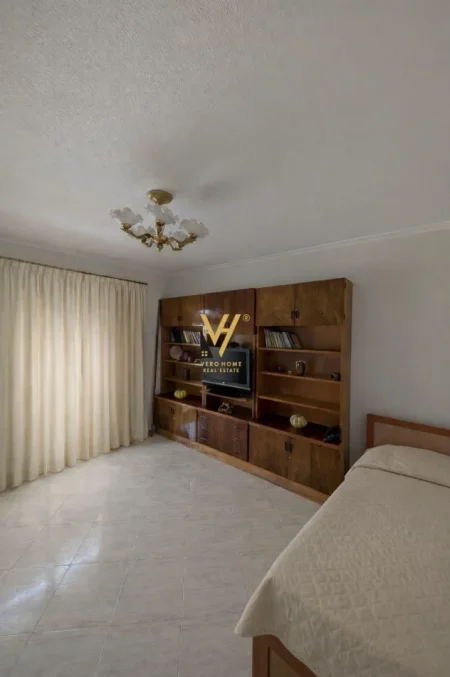 Tirane, shitet apartament 2+1+Ballkon Kati 5, 137 m² 274.000 € (MYSLYM SHYRI)