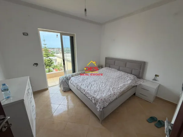 Vlore, jepet me qera Vile 2+1+Ballkon Kati 3, 110 m² 350 € (Rruga Sokrat Leka)
