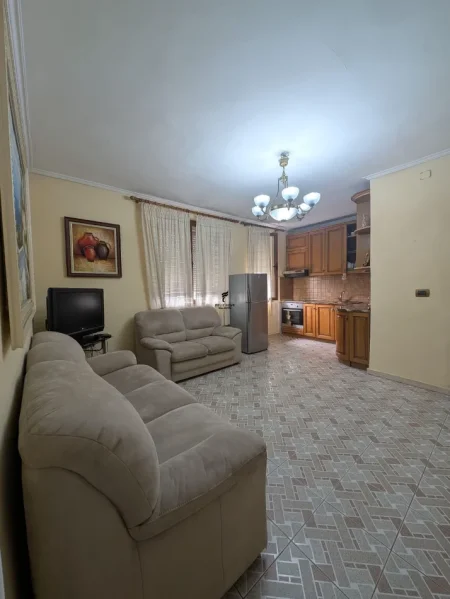 Tirane, shitet apartament duplex Dublex , 137 m² 275.000 € (MYSLYM SHYRI)