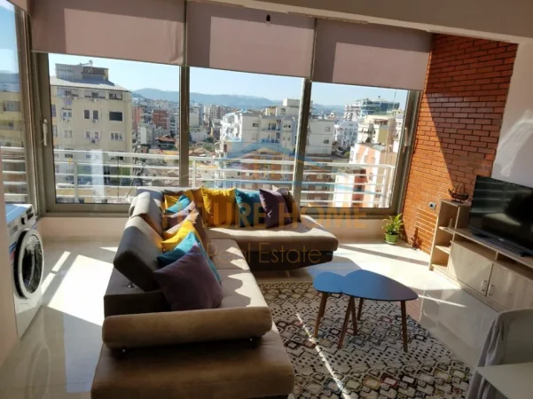 Tirane, jepet me qera apartament 1+1 Kati 9, 55 m² 600 € 