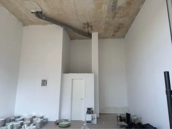 Tirane, jepet me qera ambjent biznesi Kati 0, 48 m² 920 € (rruga petrela)