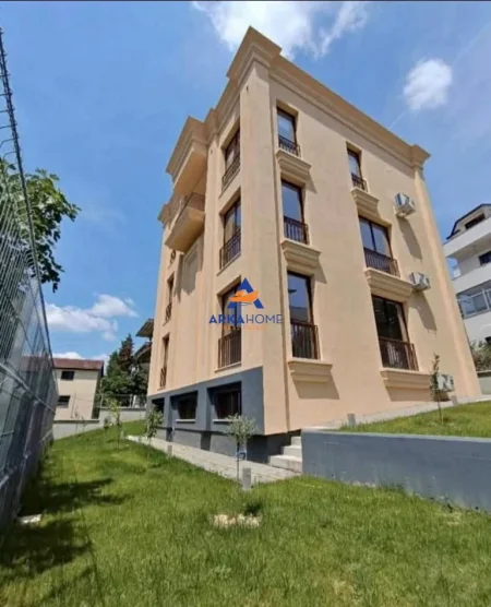 Tirane, jepet me qera apartament 3 Katshe Kati 3, 360 m² 2.626 € 