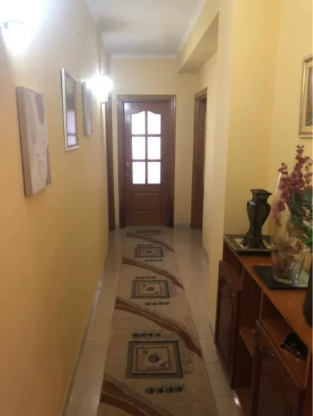 Tirane, shitet apartament 3+1+Aneks+Ballkon , 125 m² 395.000 € 