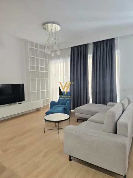 Tirane, jepet me qera apartament 2+1+Ballkon Kati 3, 110 m² 1.200 € (KOMPLEKSI DELIJORGJI)