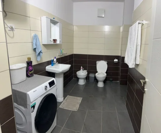 Tirane, shitet apartament 2+1 Kati 6, 96 m² 121.000 € (Paskuqan)
