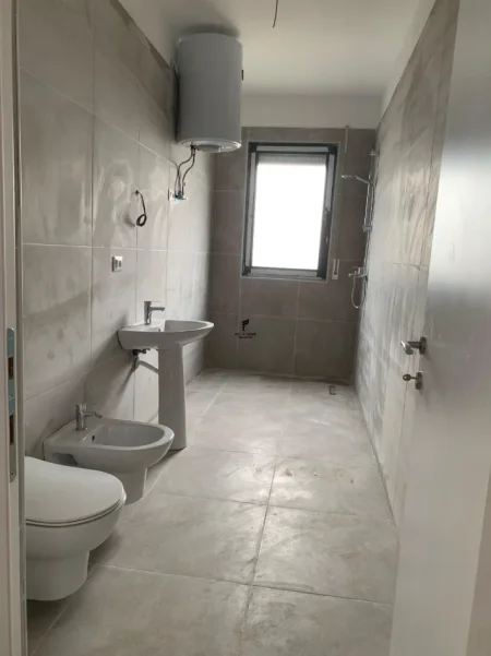 Tirane, shitet apartament 1+1 Kati 3, 74 m² 134.000 € (DON BOSKO)