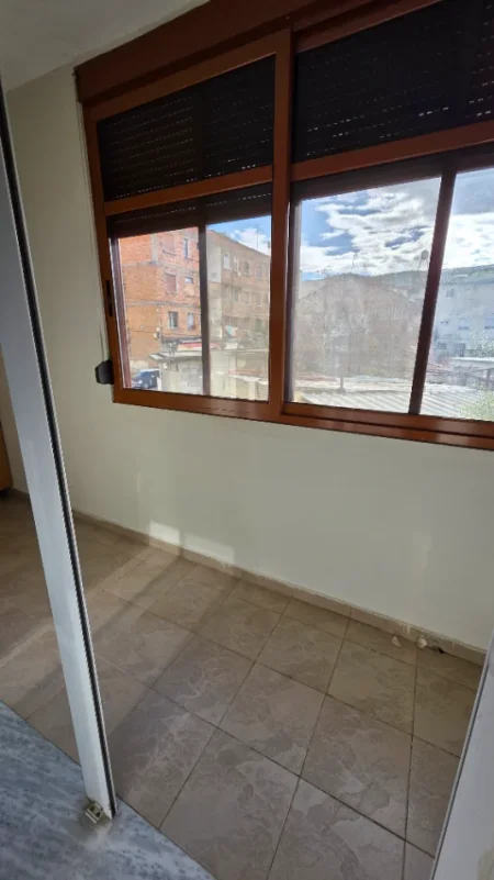 Lushnje, shitet apartament 2+1+Ballkon Kati 1, 74 m² 55.000 € 