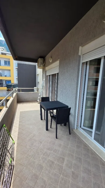 Vlore, shitet apartament 1+1+Ballkon Kati 6, 59 m² 198.000 € 