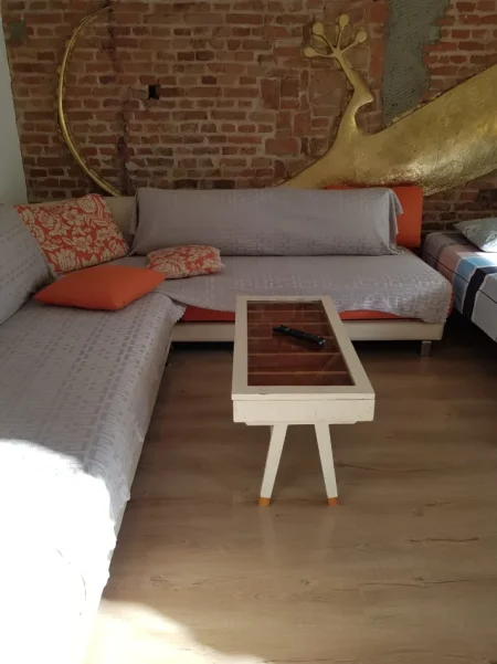 Tirane, jepet me qera apartament Dublex Kati 1, 40 m² 500 € (Prane Qendres, Tirane)