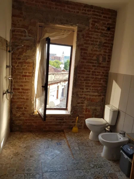 Tirane, jepet me qera apartament Dublex , 40 m² 500 € (Prane Qendres, Tirane)