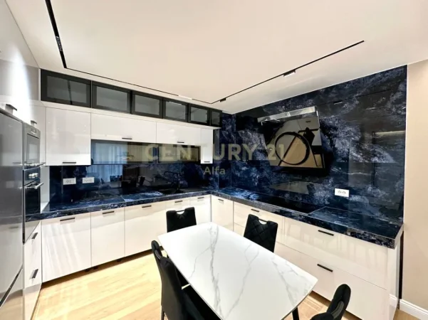 Tirane, jepet me qera apartament 2+1+Ballkon Kati 2, 100 m² 1.200 € (liqeni i thate)