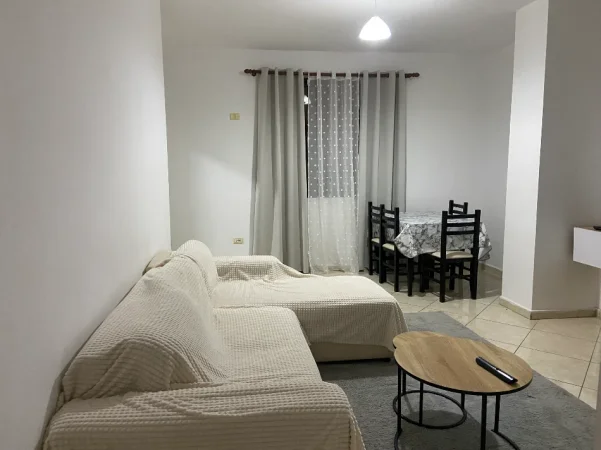 Tirane, jepet me qera apartament 1+1+Aneks+Ballkon Kati 7, 76 m² 400 € (Sokrat Miho ( shkolla re astir$)