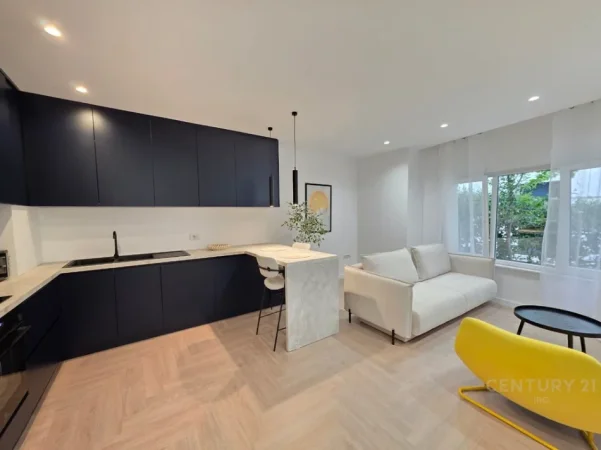 Tirane, jepet me qera apartament 1+1 Kati 3, 81 m² 850 € (kodra e diellit 2)