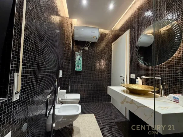 Tirane, jepet me qera apartament 1+1 Kati 1, 78 m² 700 € (don bosko)