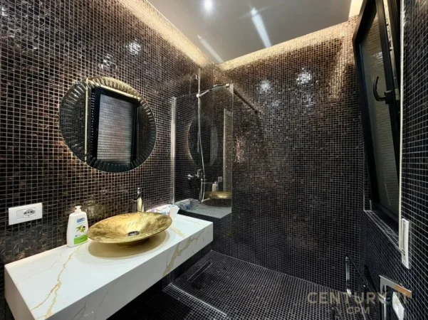 Tirane, jepet me qera apartament 1+1 Kati 1, 78 m² 700 € (don bosko)