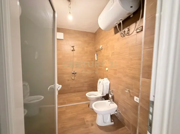 Tirane, shitet apartament 2+1 Kati 4, 106 m² 195.000 € (rruga e elbasanit)