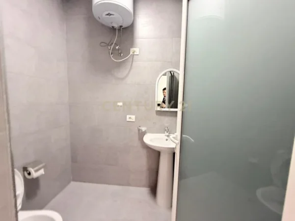 Tirane, shitet apartament 2+1 Kati 4, 106 m² 195.000 € (rruga e elbasanit)
