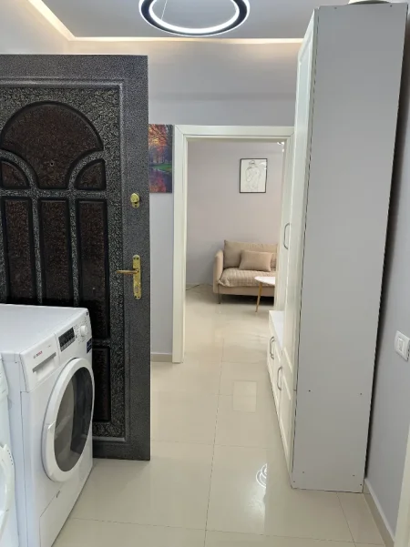 Tirane, jap me qera apartament 1+1 Kati 3, 520 € (Ylbere bylykbashi)