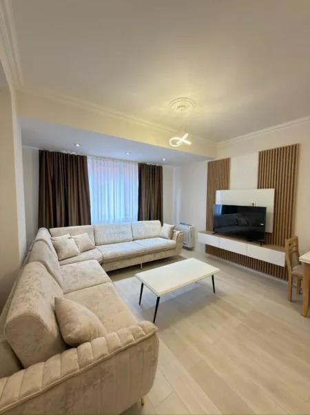 Tirane, jepet me qera apartament 2+1 , 90 m² 630 € (Urban Gate, Astir)