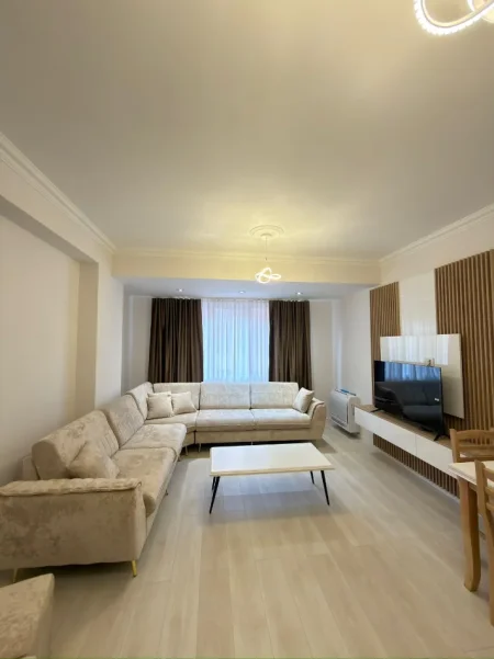 Tirane, jepet me qera apartament 2+1 , 90 m² 630 € (Urban Gate, Astir)