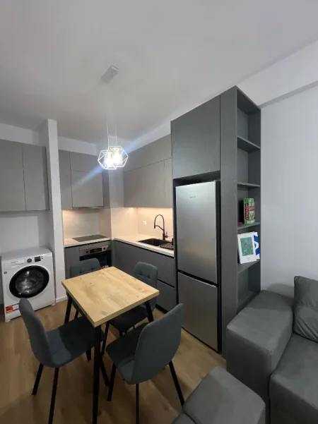 Tirane, jepet me qera nga Pronari, pa-komision apartament 1+1 Kati 6, 47 m² 450 € (Rezidenca Kadiu, Ali Dem)