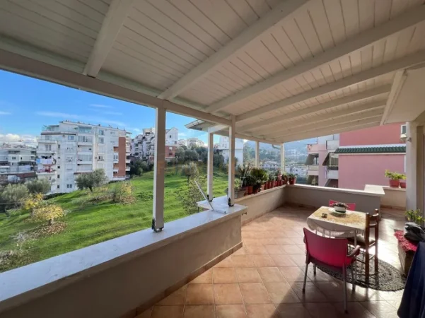 Tirane, shitet apartament 2+1+Verande Kati 6, 155 m² 210.000 € (Kodra e Diellit)