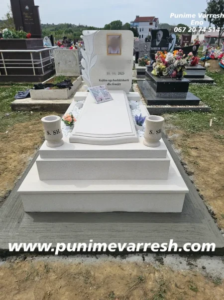 Tirane, ofroj Modele Varresh Mermeri i bardhe - Varr mermeri Me Koken Ne Forme Luleje