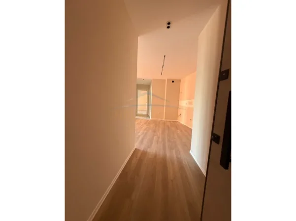 Tirane, shitet apartament 2+1+2, Kati 5, 103 m² 247.000 € (Rruga Qemal Stafa)