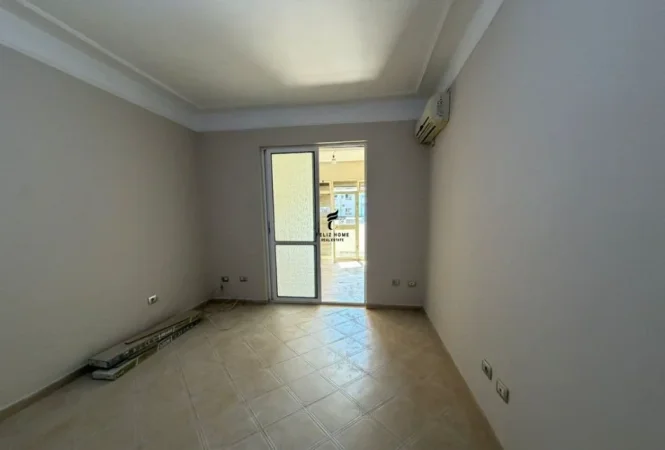 Tirane, shitet apartament 2+1 Kati 3, 70 m² 160.000 € (21 DHJETORI)