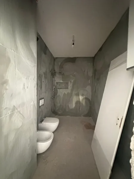 Tirane, shitet apartament 2+1+Ballkon , 103 m² 186.000 € (Dritan Hoxha)