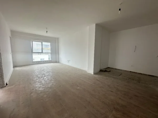 Tirane, shitet apartament 2+1+Ballkon , 103 m² 186.000 € (Dritan Hoxha)