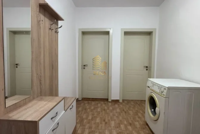Tirane, jepet me qera apartament 1+1 Kati 3, 60 m² 380 € (Rruga e Durresit)