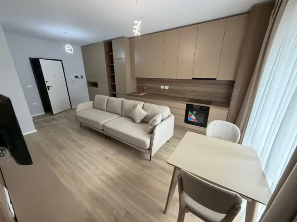 Tirane, jepet me qera apartament 1+1 Kati 7, (zogu i zi)