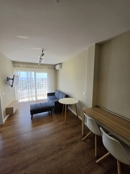 Super apartament me Qira: 1+1 📍 Shkozë I 60 m2 🔥32,000 Leke (përfshirë ujin & administrimin)🔥 100% i ri