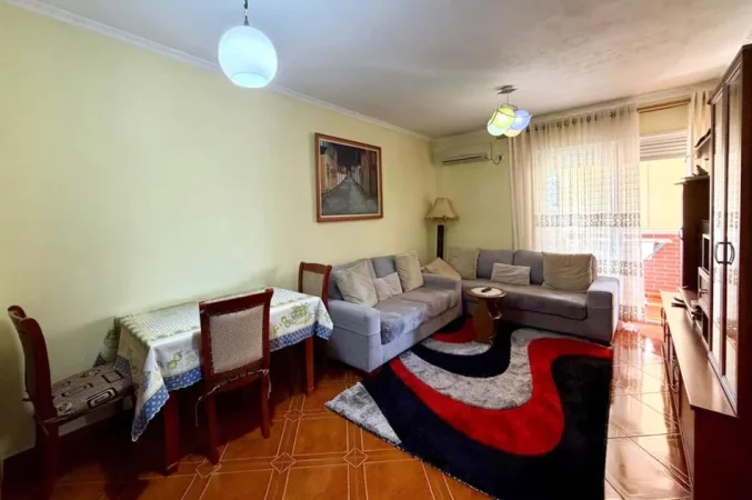Shqiperi, shitet apartament 2+1+Ballkon Kati 7, 75 m² 220.000 € (Rruga medar shtylla)