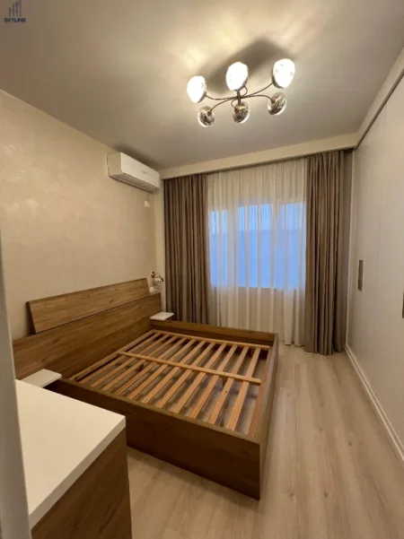 Tirane, jepet me qera apartament 2+1 Kati 8, 75 m² 500 € (Misto Mame)