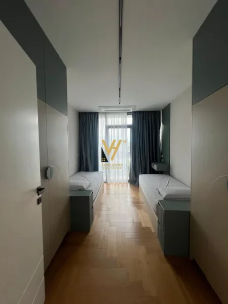 Tirane, shitet apartament 2+1+Ballkon Kati 6, 119 m² 650.000 € (LAKEVIEW RESIDENCE)