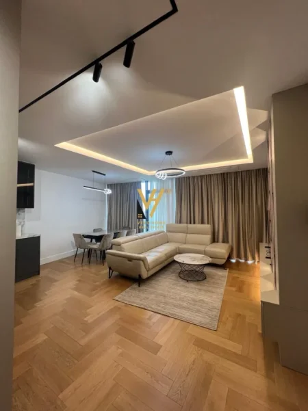 Tirane, shitet apartament 2+1+Ballkon Kati 6, 119 m² 650.000 € (LAKEVIEW RESIDENCE)