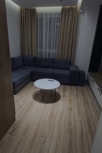 Tirane, jepet me qera apartament 2+1 , 100 m² 1.000 € (Kika 3)