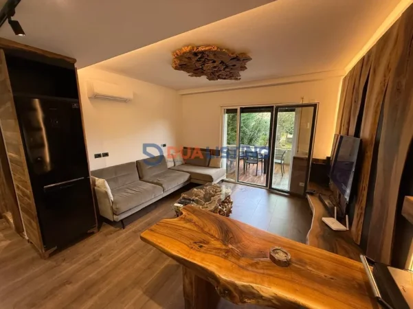 Durres, shitet apartament 1+1+Ballkon Kati 1, 71 m² 350.000 € (Hamallaj)