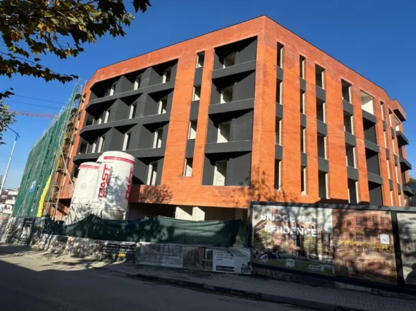 Tirane, shitet apartament 2+1 Kati 2, 105 m² 127.000 € 