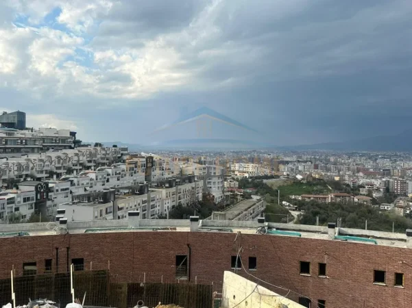 Tirane, shitet apartament Kati 0, 125 m² 190.000 € (kodra e diellit)